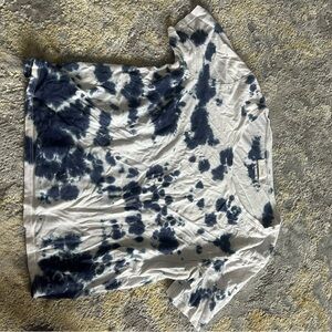 Tie-Dye T-Shirt in Blue and White